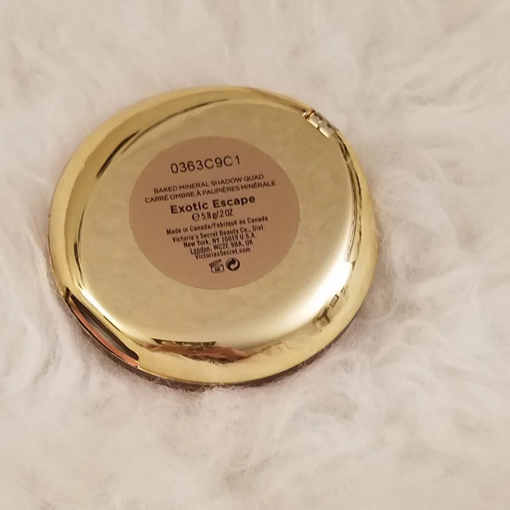 🆕️RARE 🆕 VICTORIA SECRET BAKED SHADOW QUAD